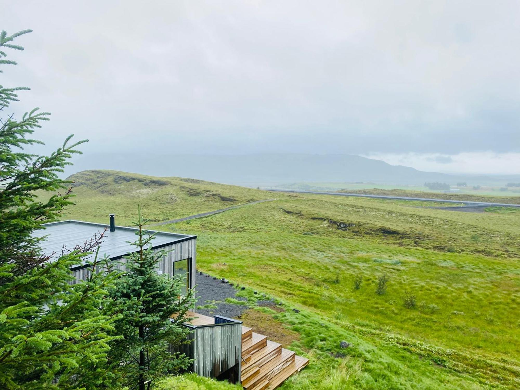 Beautiful With Mountain View *